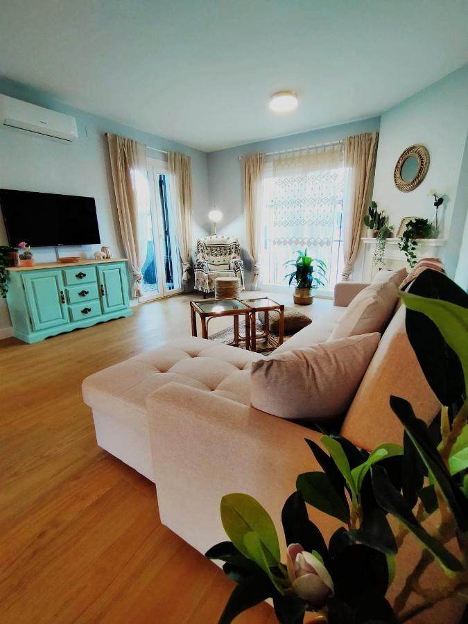 Apartamento En Benamara Gardens Apartment เอสเตโปนา ภายนอก รูปภาพ